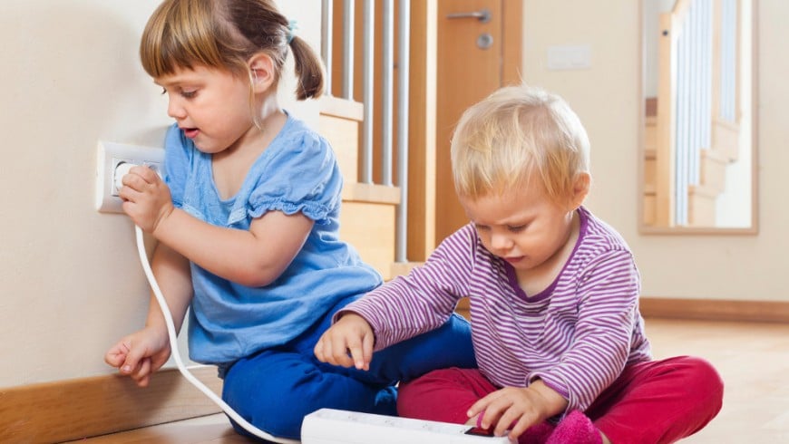I pericoli per i Bambini in casa: a cosa fare attenzione