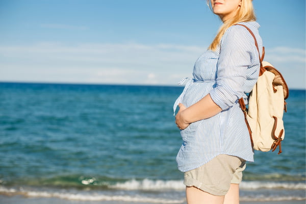 Andare al mare in gravidanza: 4 Consigli per prepararsi al meglio